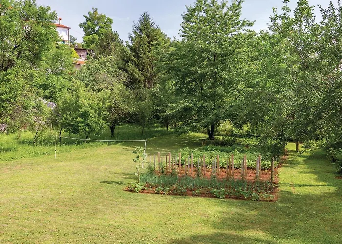 In With Kitchen Matulji