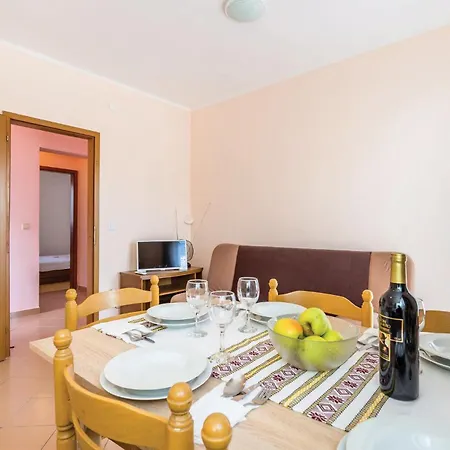 Apartment Nice Apartment In Matulji With Kitchen Matulji
