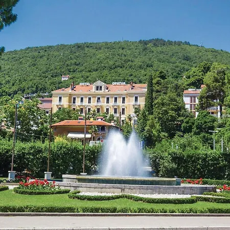 Nice Apartment In Matulji With Kitchen Apartment *