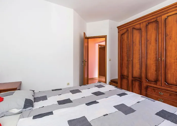 In With Kitchen شقة *